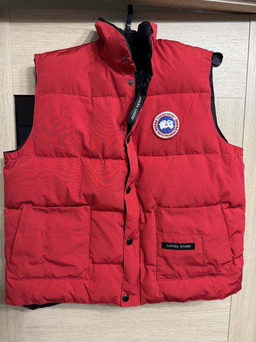 Мужской Canada Goose Жилетка Красная Нейлон L-XL