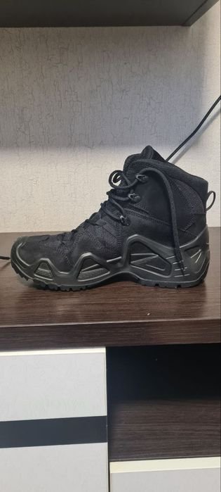 Men LOWA Boots Black Suede 44