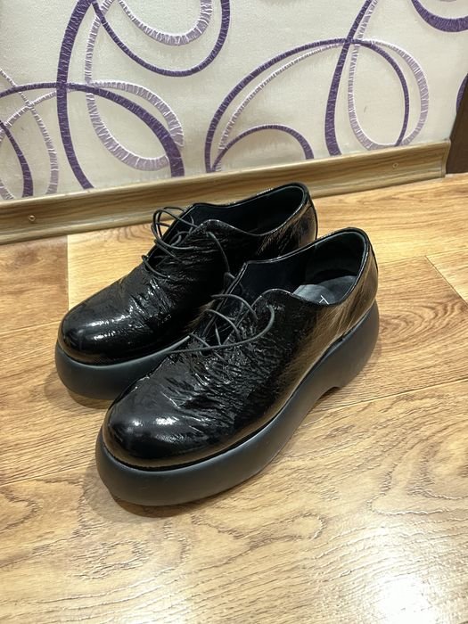 Женские AGL Туфли Чёрные Кожа 38