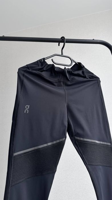 Женские On Running Леггинсы Чёрные 36