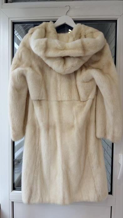 Women MIDO INTERNATIONAL GOLD Fur Coat Brown