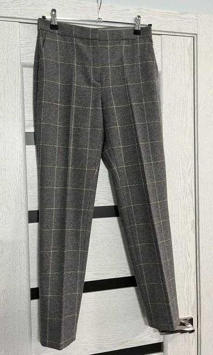 Женские Calvin Klein Брюки Серый 40