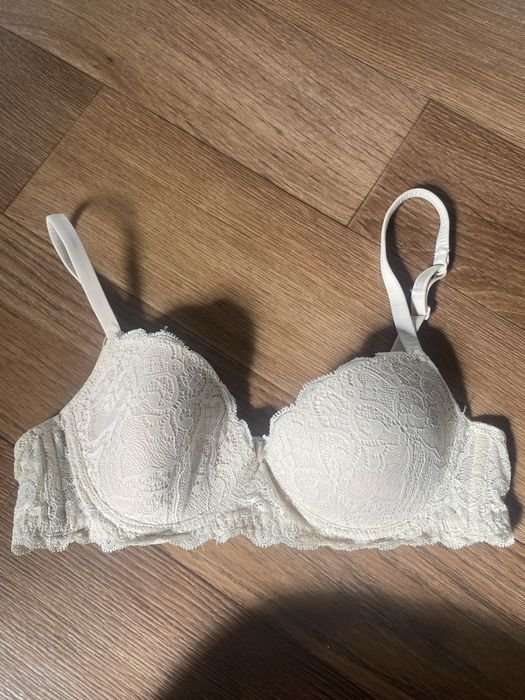 Женский Intimissimi Бюстгальтер Бежевый 75B