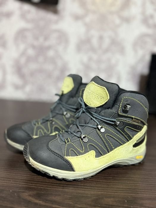 Men Salomon Boots Black 33