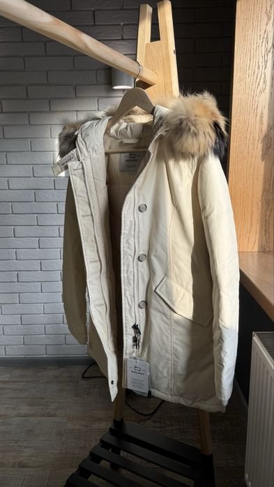 Damen Woolrich Daunenjacke Beige 36
