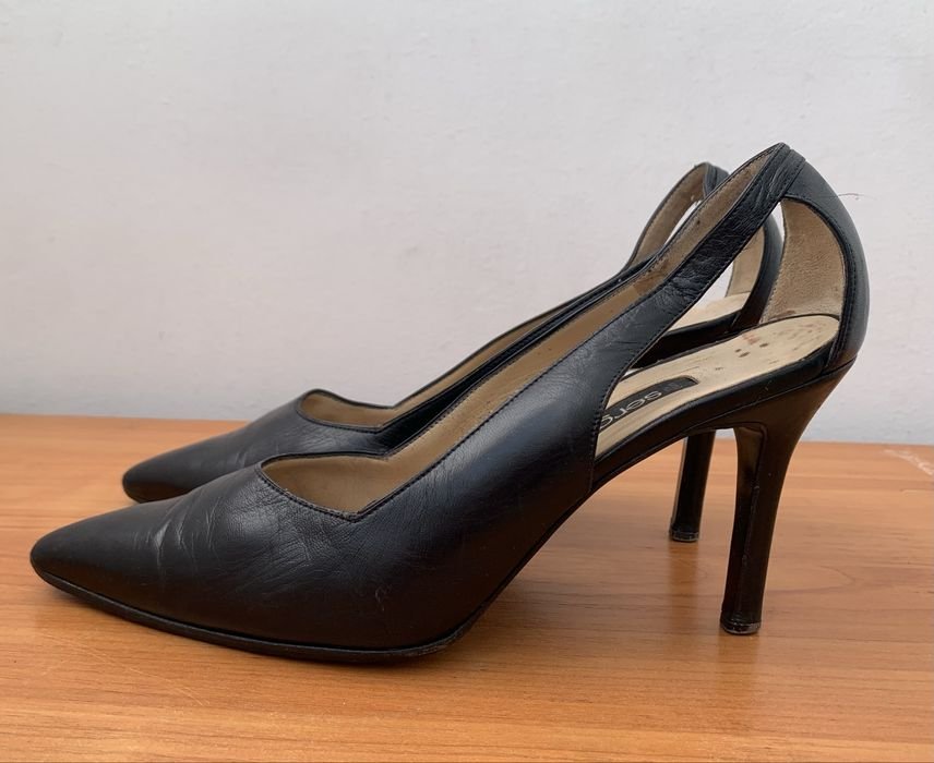 Женские Sergio Rossi Туфли Чёрные Кожа 39