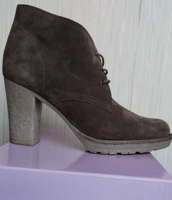 Femme Carlo Pazolini Bottines Beige Suède 40