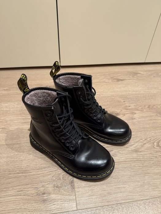 Женские Dr. Martens Чоботи Чёрные Кожа 36