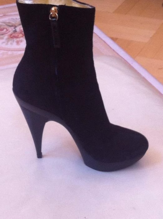 Женские Giuseppe Zanotti Design Ботильоны Чёрные