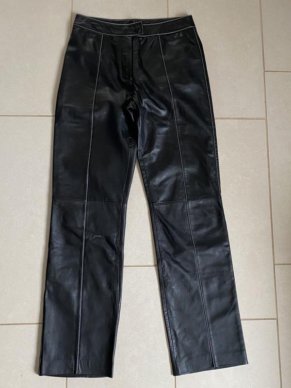 Женские Cruciani Брюки Чёрный 36 / S / 44