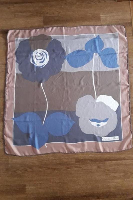 Женский Christian Dior Платок Разноцветный Один