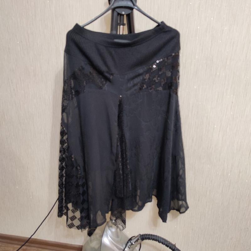 Женская Margaret Юбка Чёрная 38 / M / 46