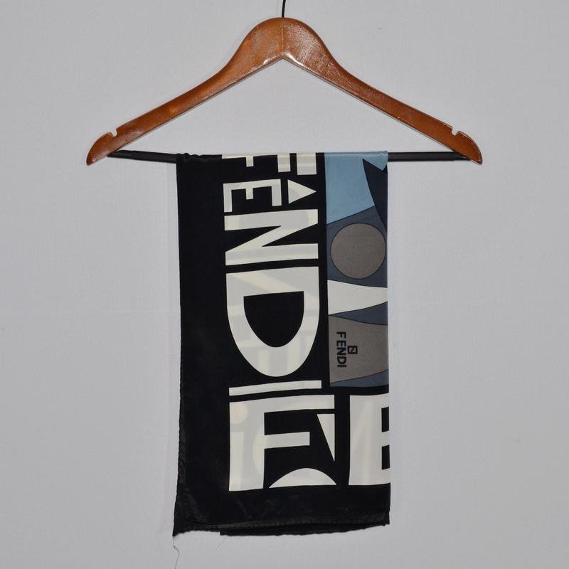 Femme Fendi Écharpe Noire Taille Unique