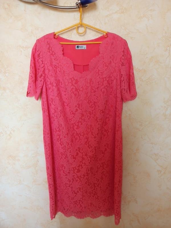 Damen Le Silla Kleid Koralle Spitze 48 / 4XL / 56