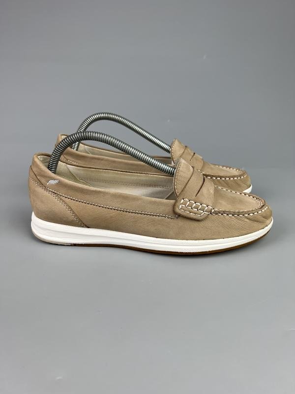 Women Geox Loafers Beige Leather 38