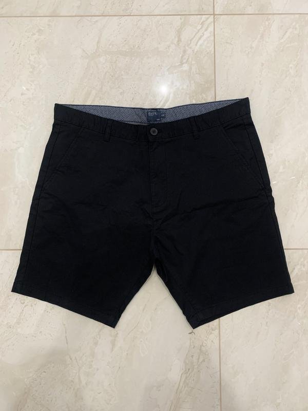 Uomo H&M Shorts Nero 38 / XL / 52