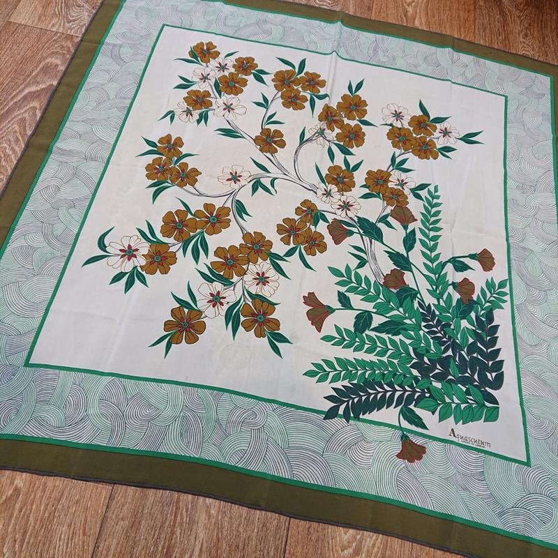 Women Aquascutum Scarf Green Silk One size