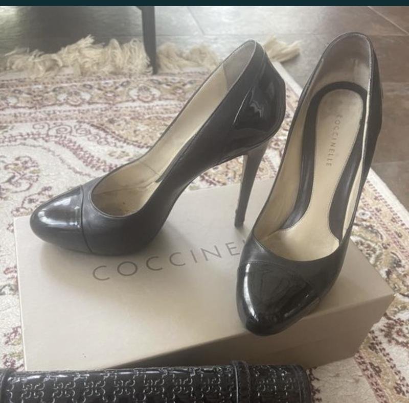 Damen Coccinelle Absätze Schwarz 37