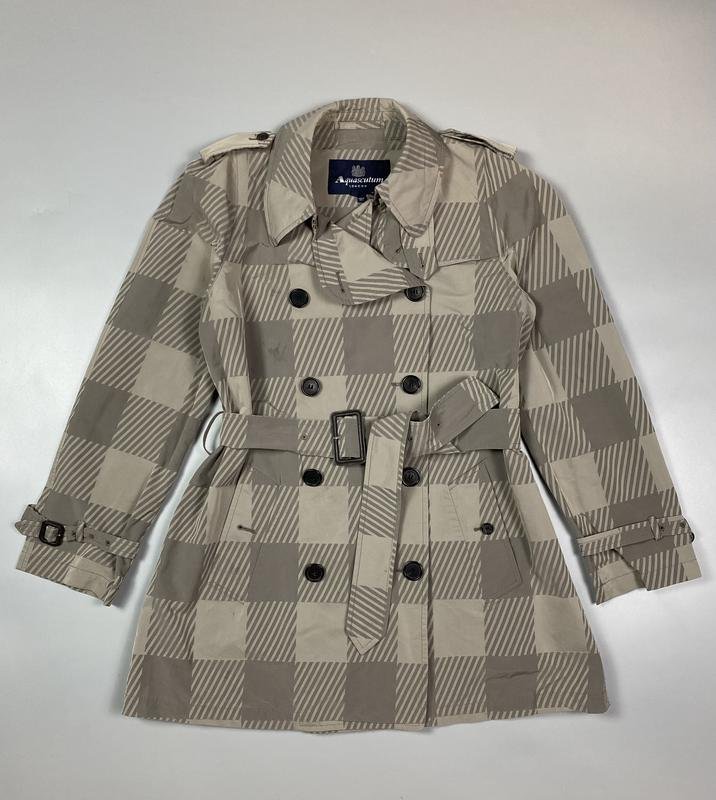 Женский Aquascutum Плащ Бежевый Полиамид 38