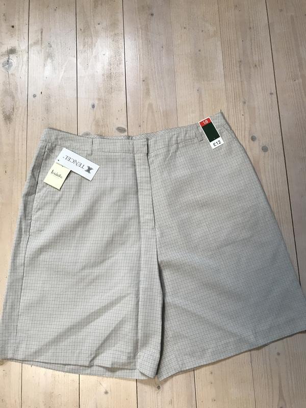 Uomo Isabel Marant Shorts Pesca 32 / M / 46