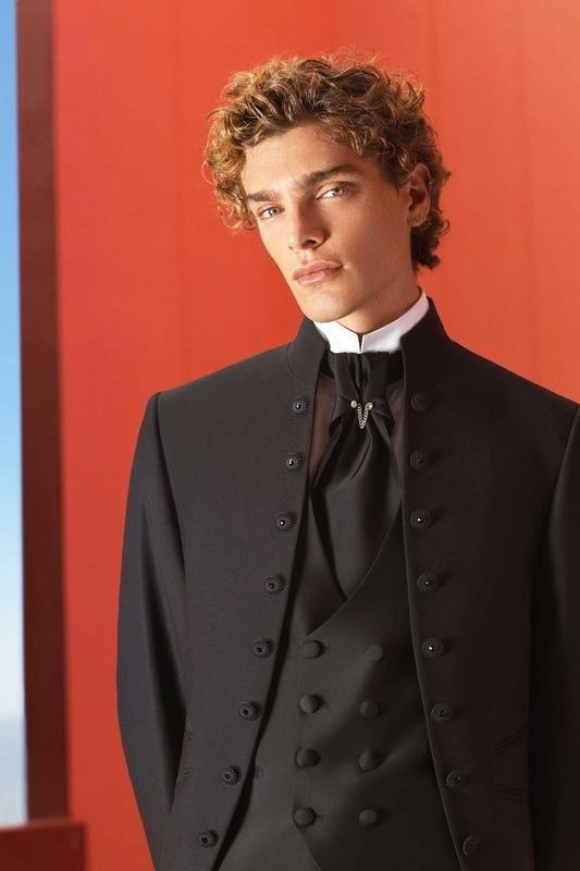 Мужской Carlo Pignatelli Пиджак Чёрный Вискоза 38