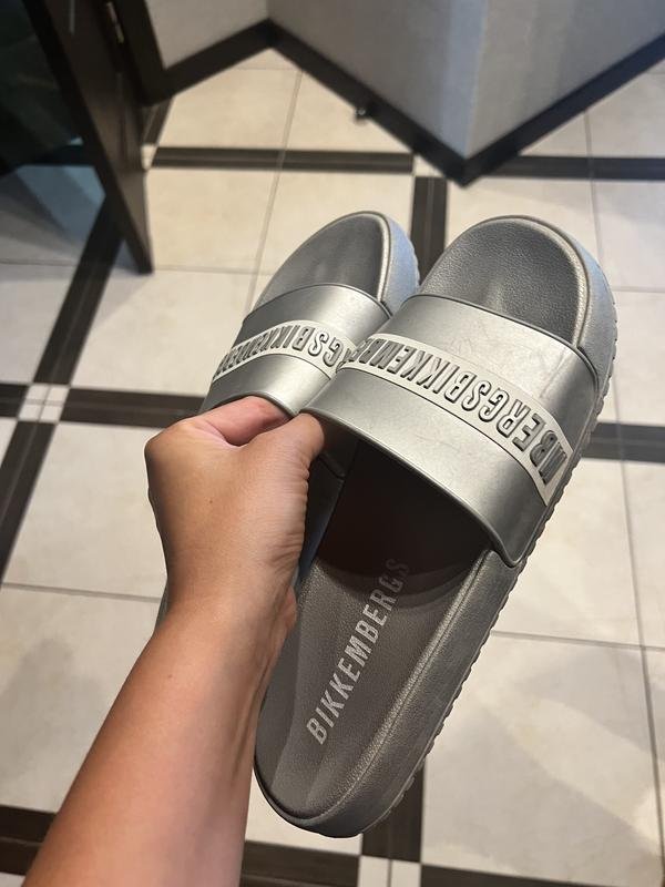 Женские Bikkembergs Тапочки Серебристый 40