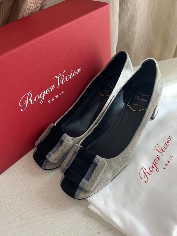 Женские Roger Vivier Туфли Серый 37