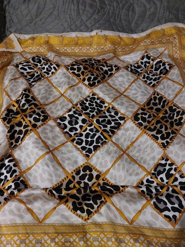 Женский Christian Dior Шарф Серый Шелк