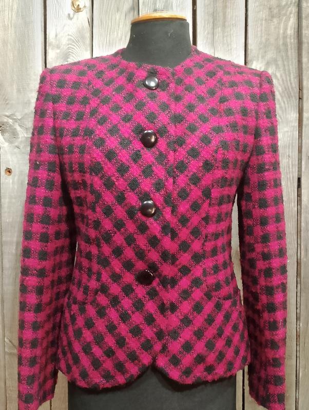 Женский Aquascutum Жакет Розовый Букле 36 / S / 44