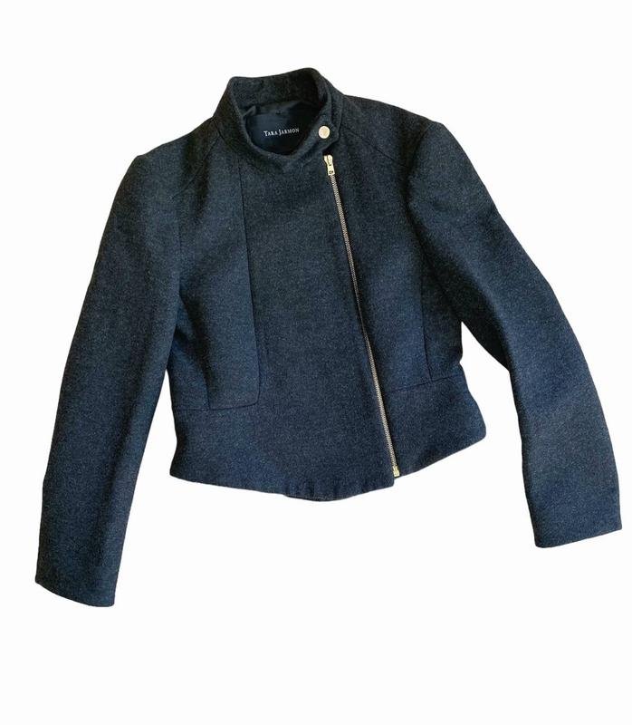 Women Tara Jarmon Blazer Grey Viscose 38 / M / 46