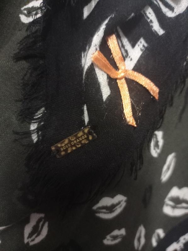 Женский Boss Шарф Чёрный Хлопок