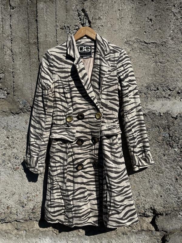 Women Dolce & Gabbana Coat Beige Cotton 38 / M /