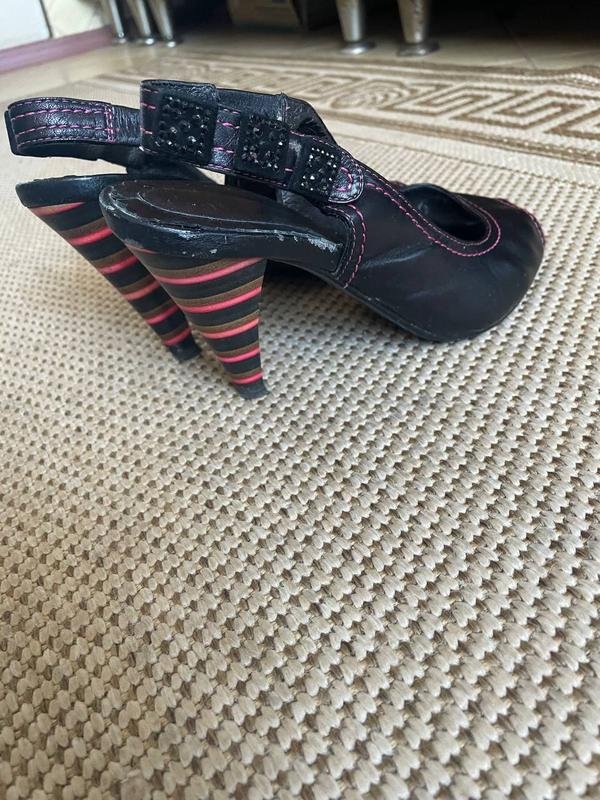 Женские Босоножки Чёрные Кожа 35