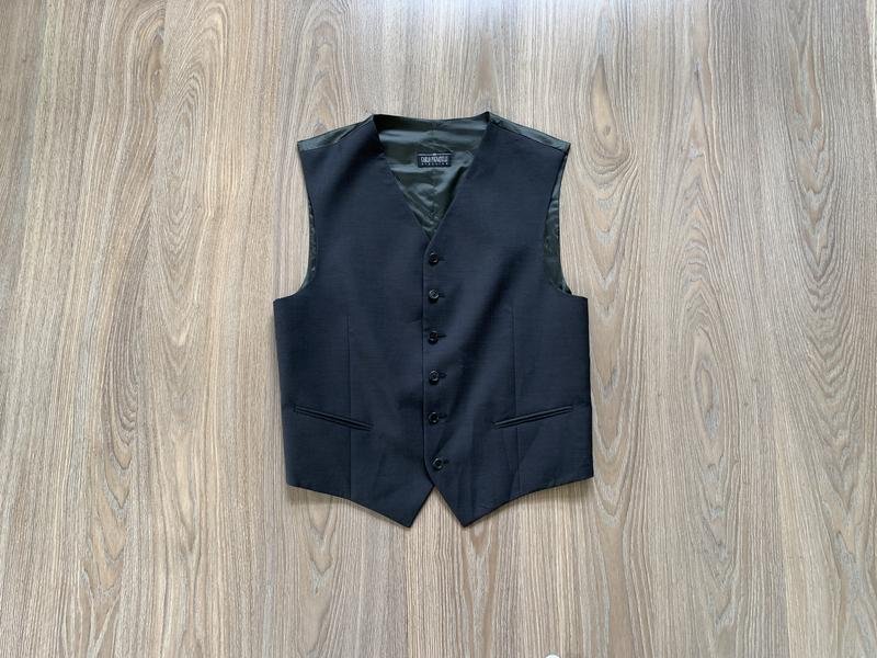 Женская Carlo Pignatelli Жилет Чёрный 38 / M / 46