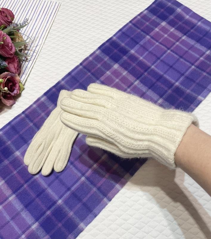 Women Ben Sherman Gloves White Angora One Size