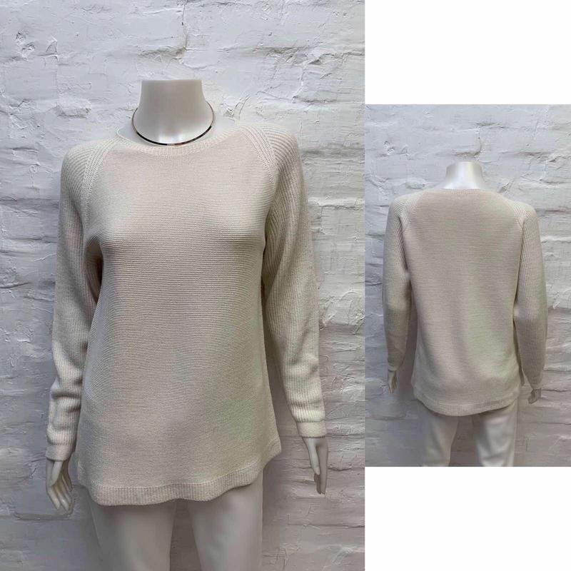 Женский Margaret Italy Джемпер Белый Трикотаж 36 /