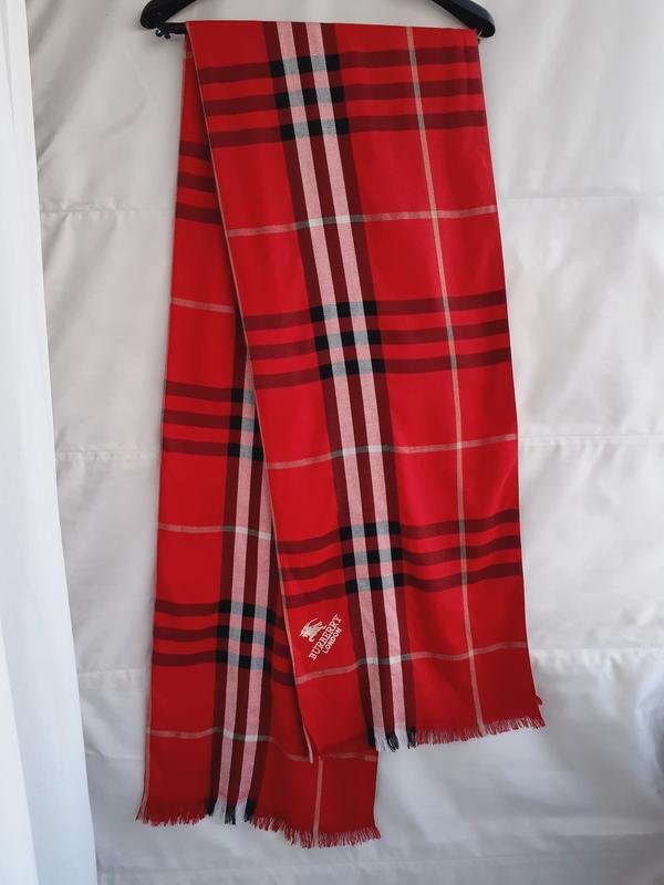 Женский Burberry Шарф Чёрный Вискоза