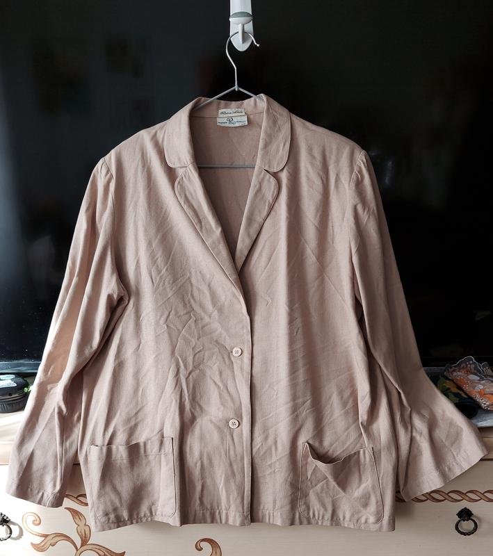 Женский Roger Lavalle Пиджак Бежевый Шелк L