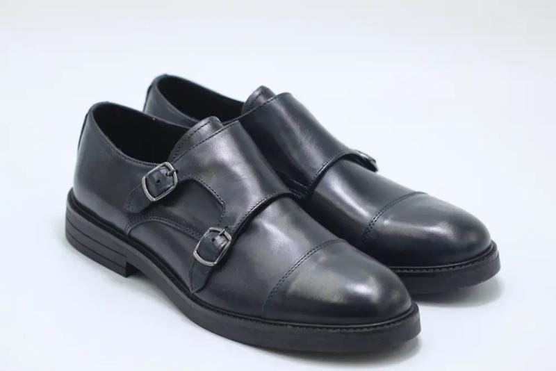 Herren ZARA Schuhe Schwarz Leder 43