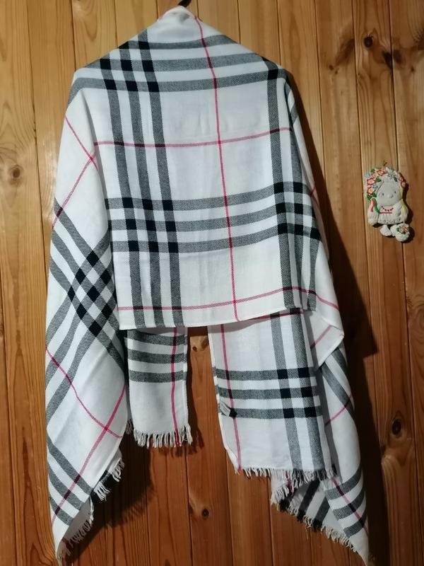 Женский Burberry Шарф Разноцветный Кашемир