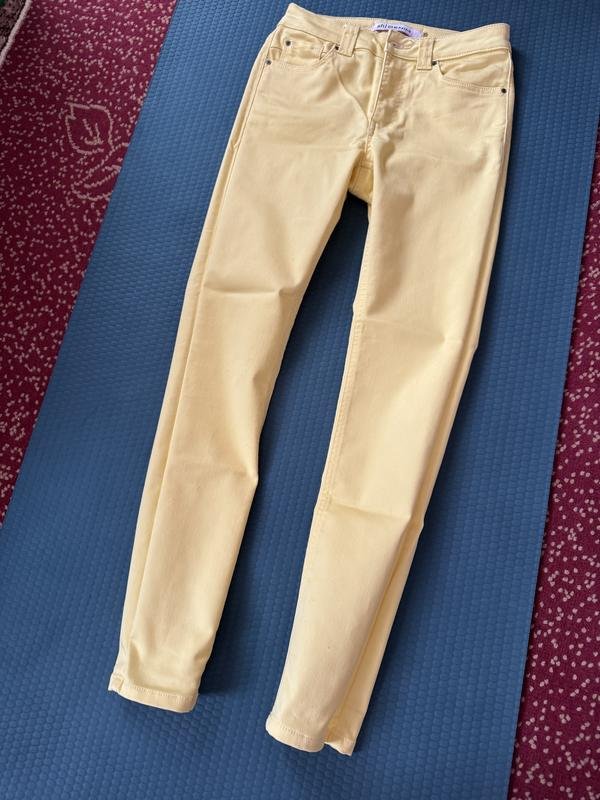 Women Jeans Yellow 25 / XS