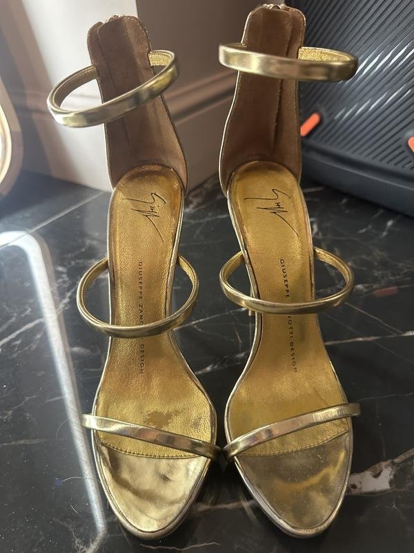 Women Giuseppe Zanotti Heels Gold Leather 38