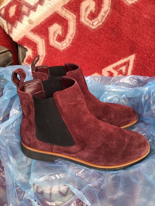 Women Clarks Boots Burgundy Suede 39.5