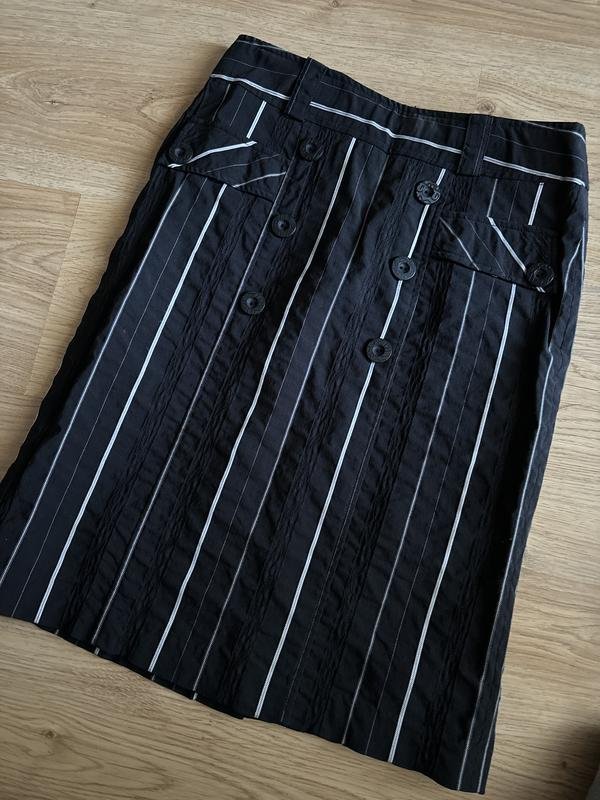 Женская Corneliani Юбка Чёрный Вискоза 36