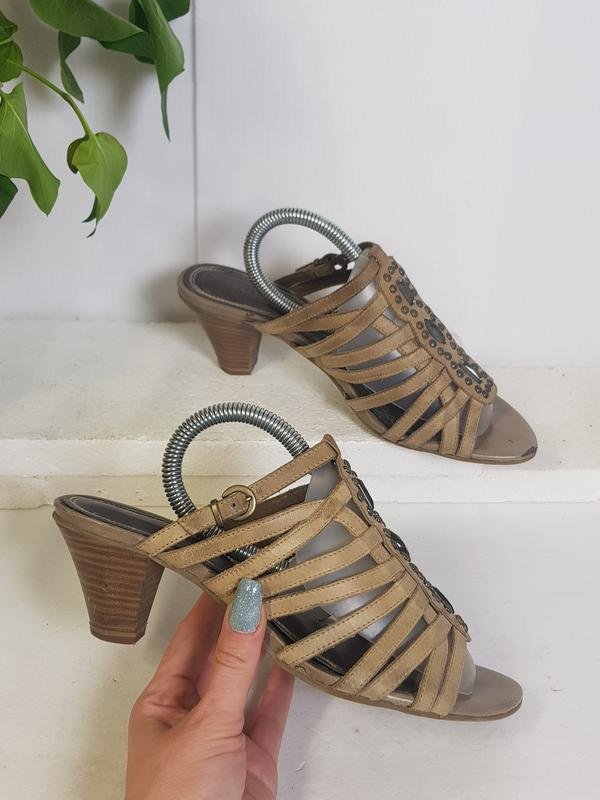 Women Tamaris Heels Brown Leather 38