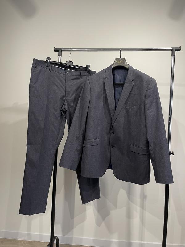 Men Suit Grey 48 / 4XL / 56