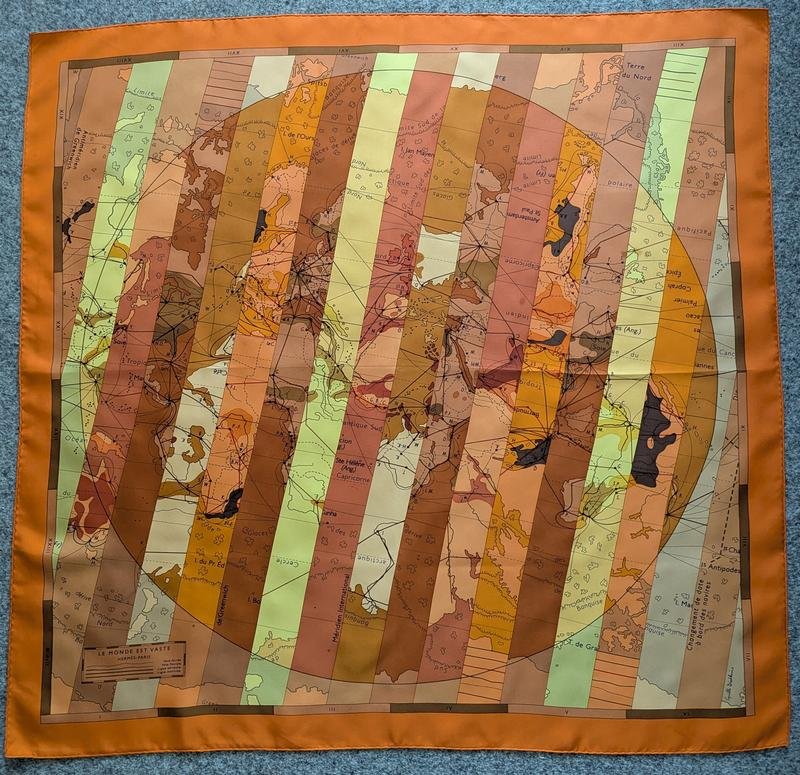 Unisex Hermes Scarf Multicolor Silk 90x87 cm