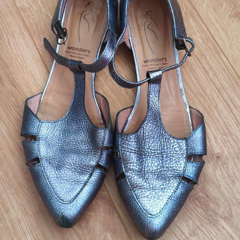 Женские Wonders Босоножки Серебристый 40.5