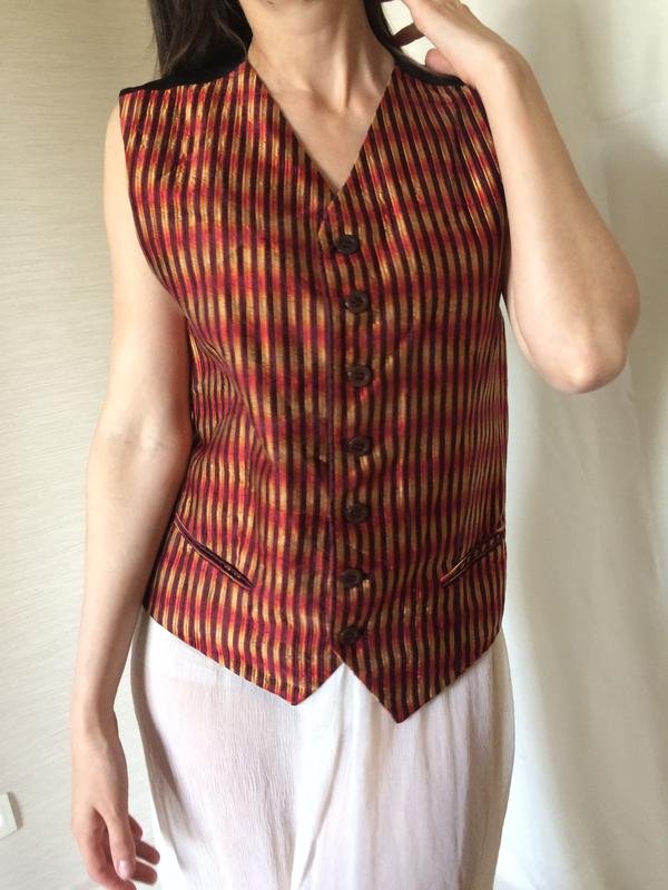 Мужская Carlo Pignatelli Жилетка Коричневая Шелк