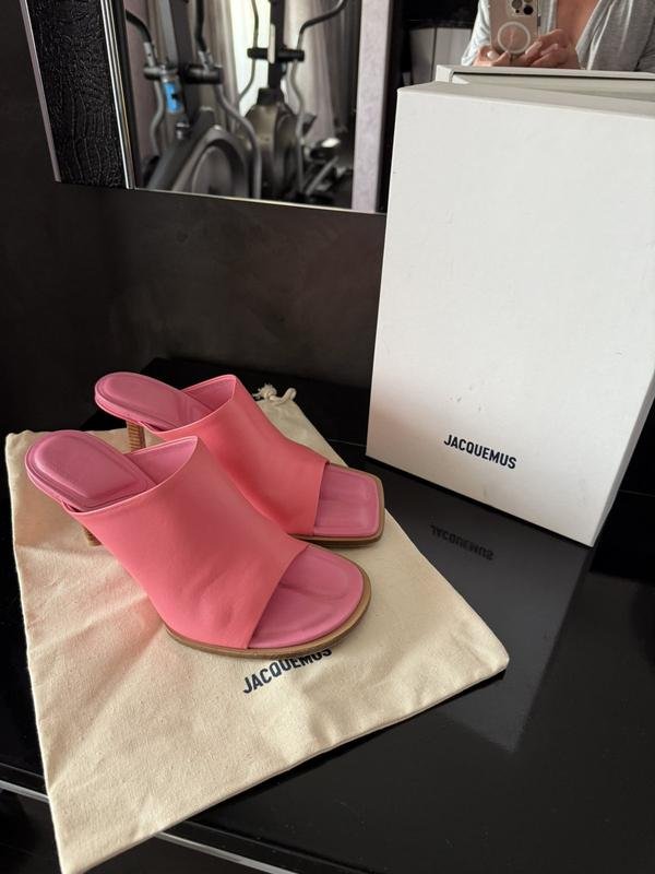Женские Jacquemus Босоножки Розовый 41